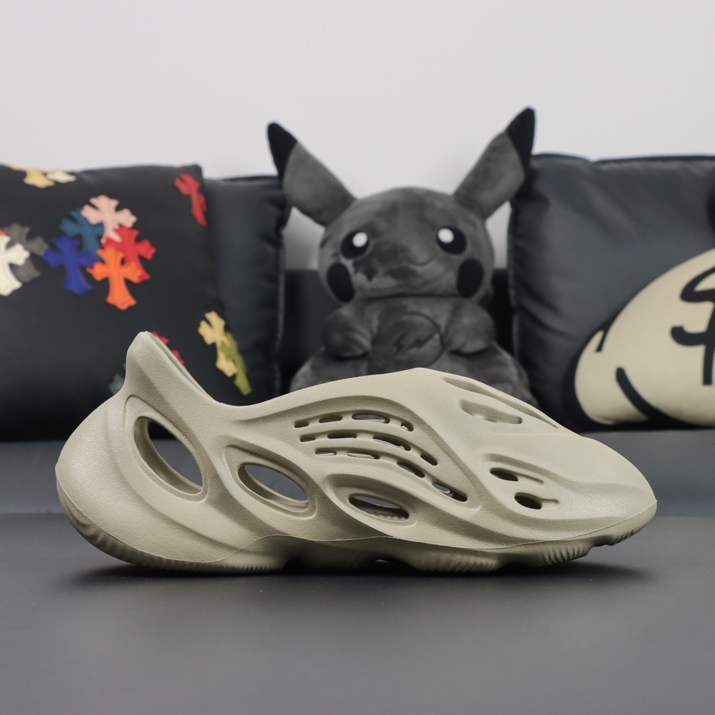 Crocs Yeezy Basic Shoes Brown M