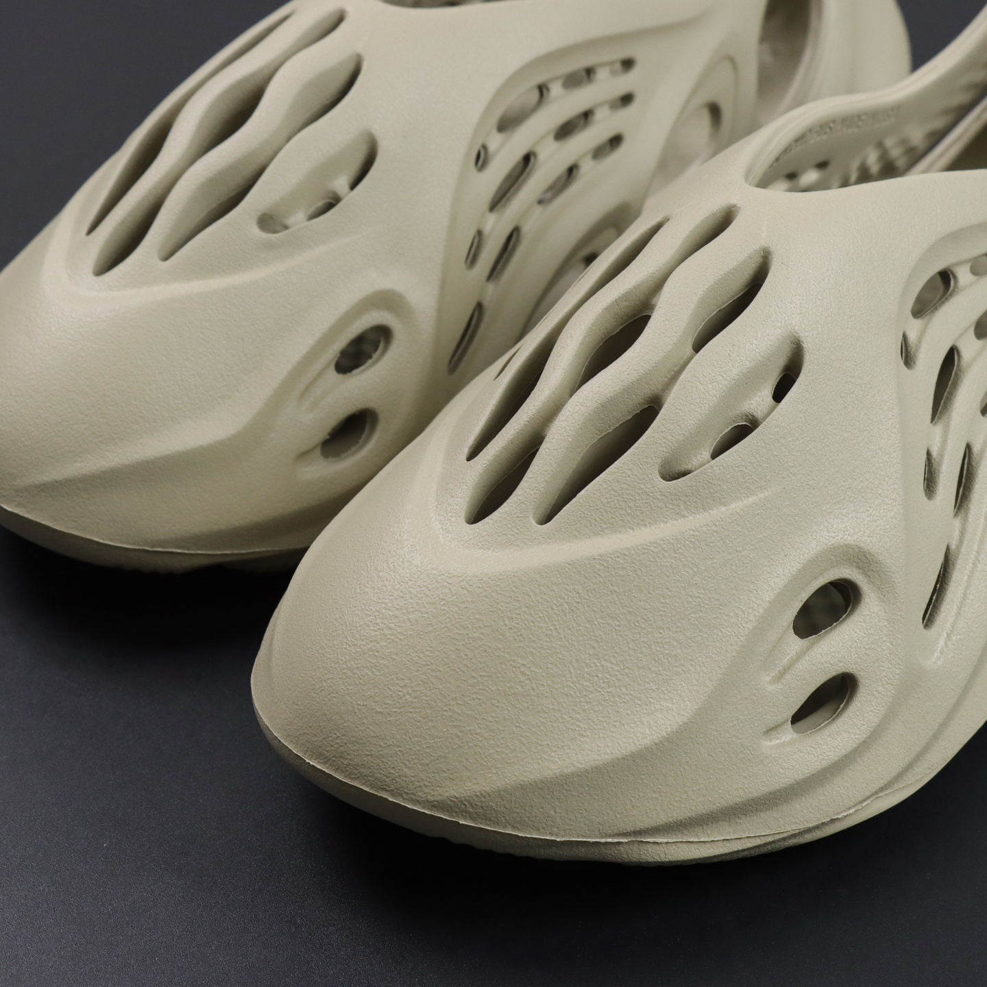 Crocs Yeezy Basic Shoes Brown M