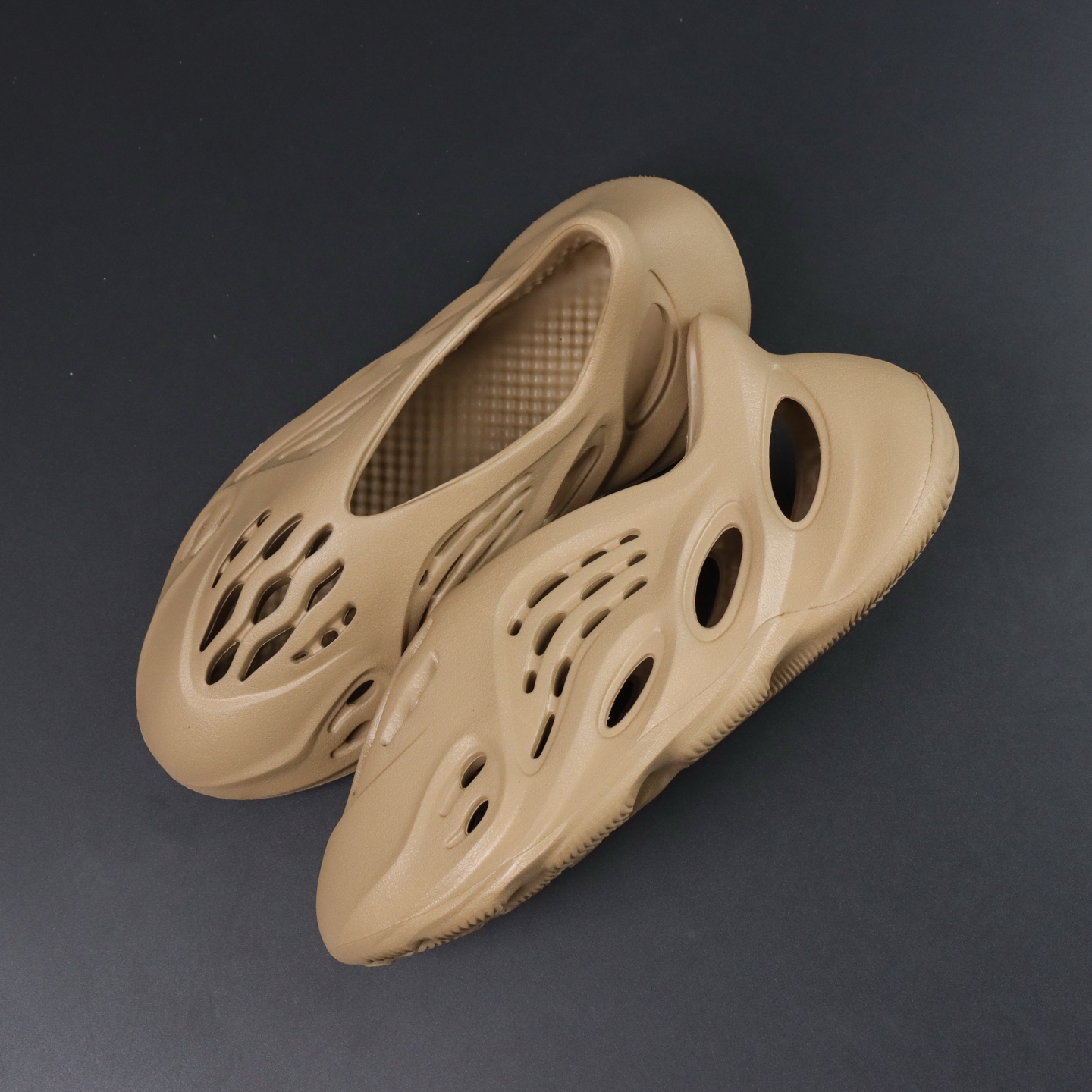 Crocs Yeezy Basic Shoes Brown M