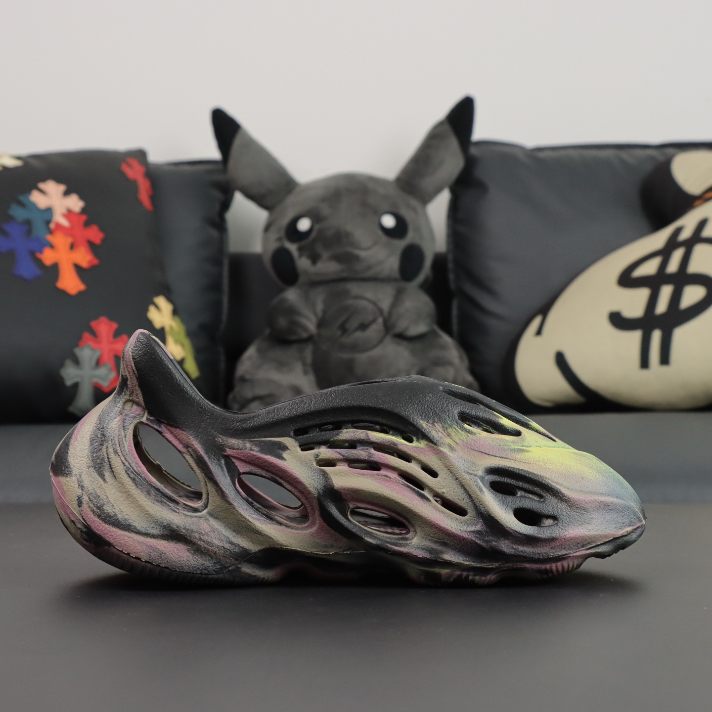 Crocs Yeezy Basic Shoes M