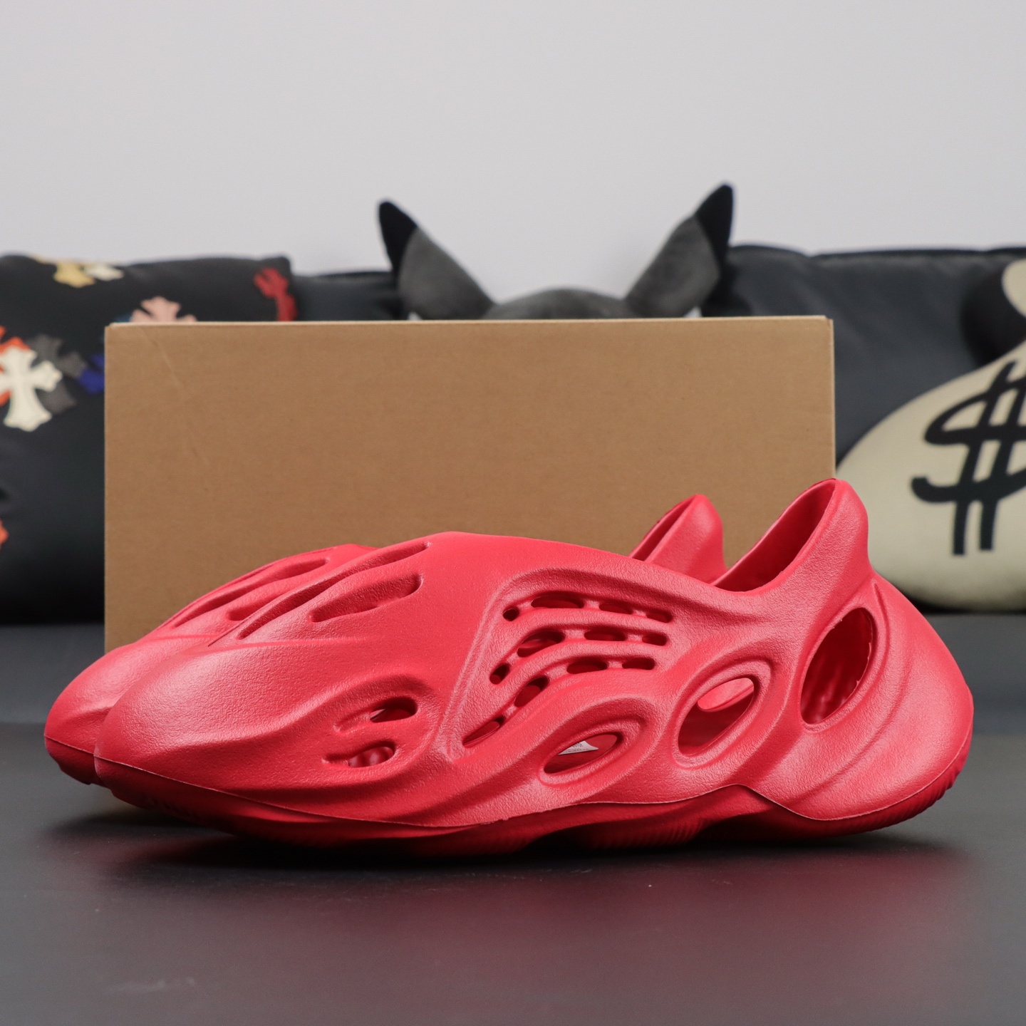 Crocs Yeezy Basic Shoes Red M