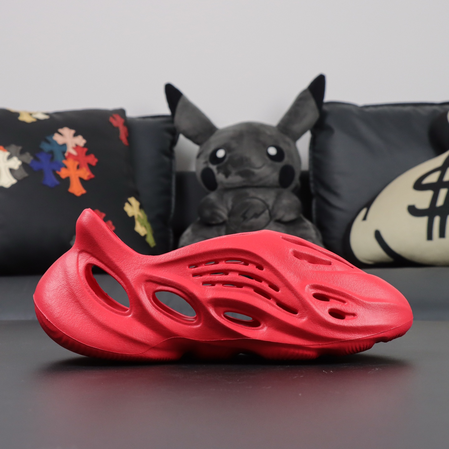 Crocs Yeezy Basic Shoes Red M