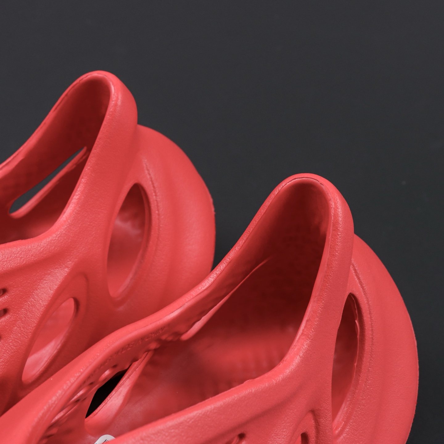 Crocs Yeezy Basic Shoes Red M