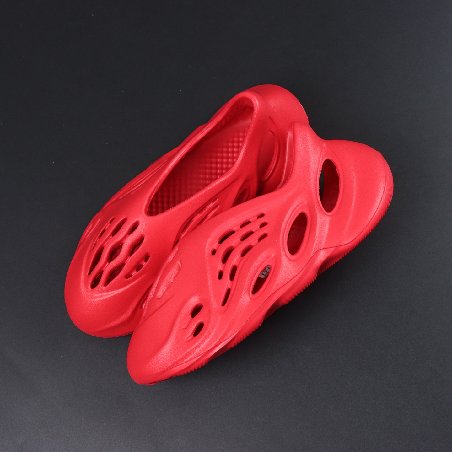 Crocs Yeezy Basic Shoes Red M