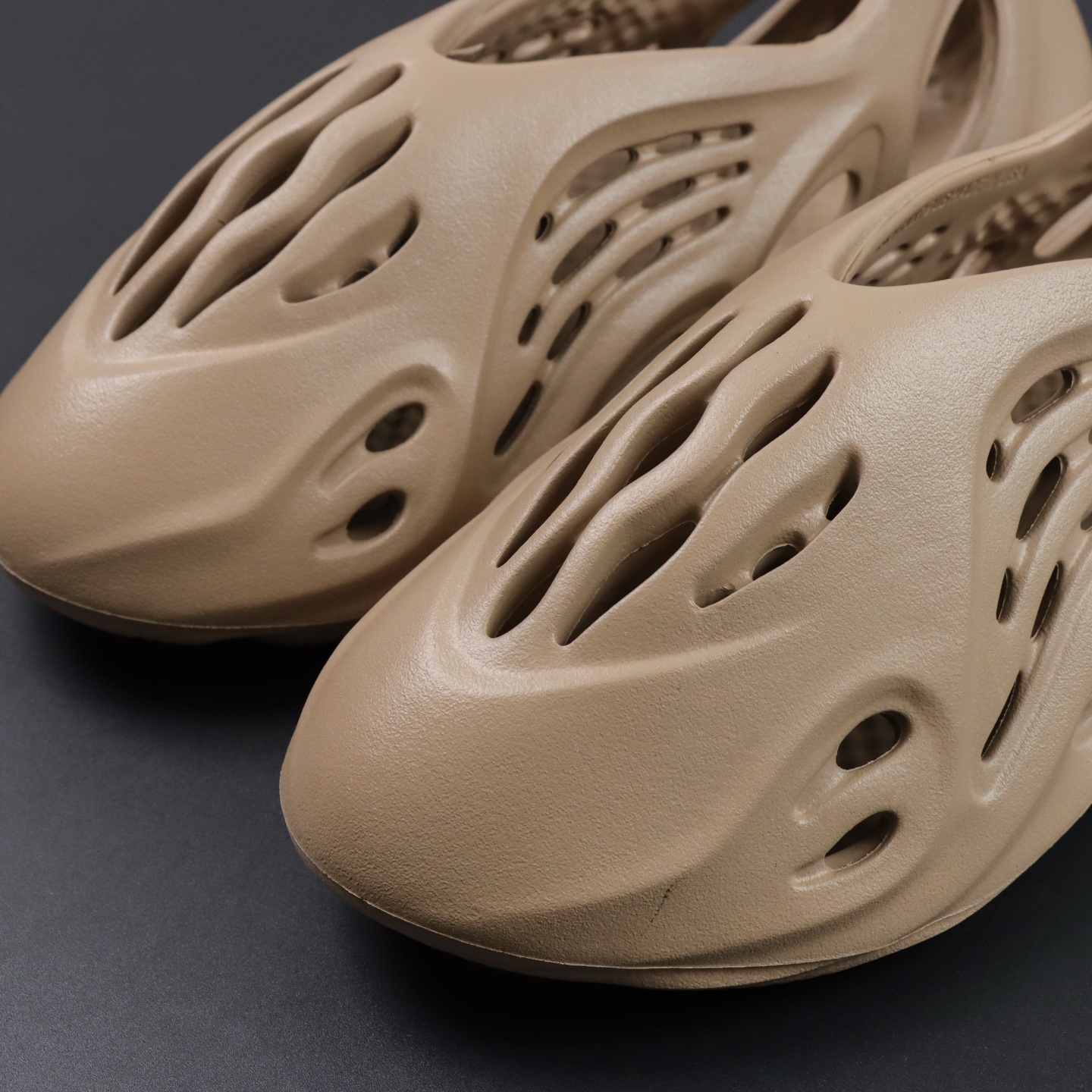 Crocs Yeezy Basic Shoes Brown M