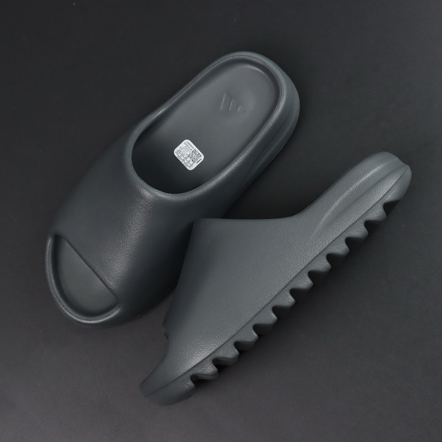 Yeezy Slippers Black L-s