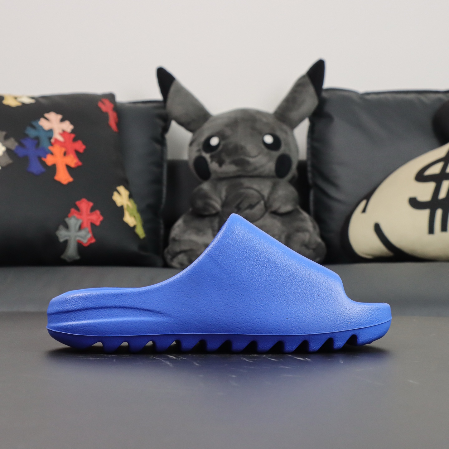 Yeezy Slippers Blue L-s