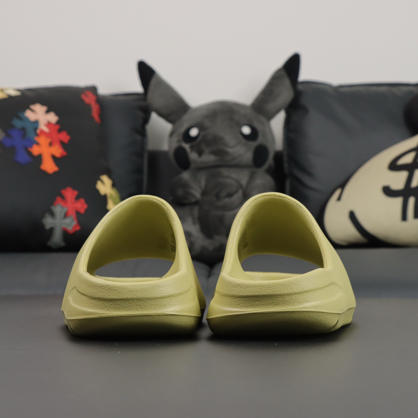 Yeezy Slippers L-s