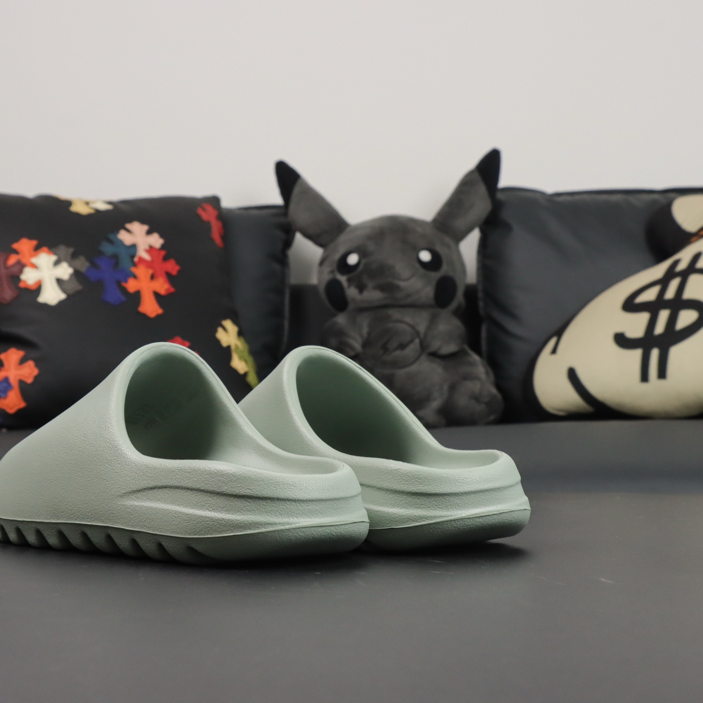 Yeezy Slippers L-s