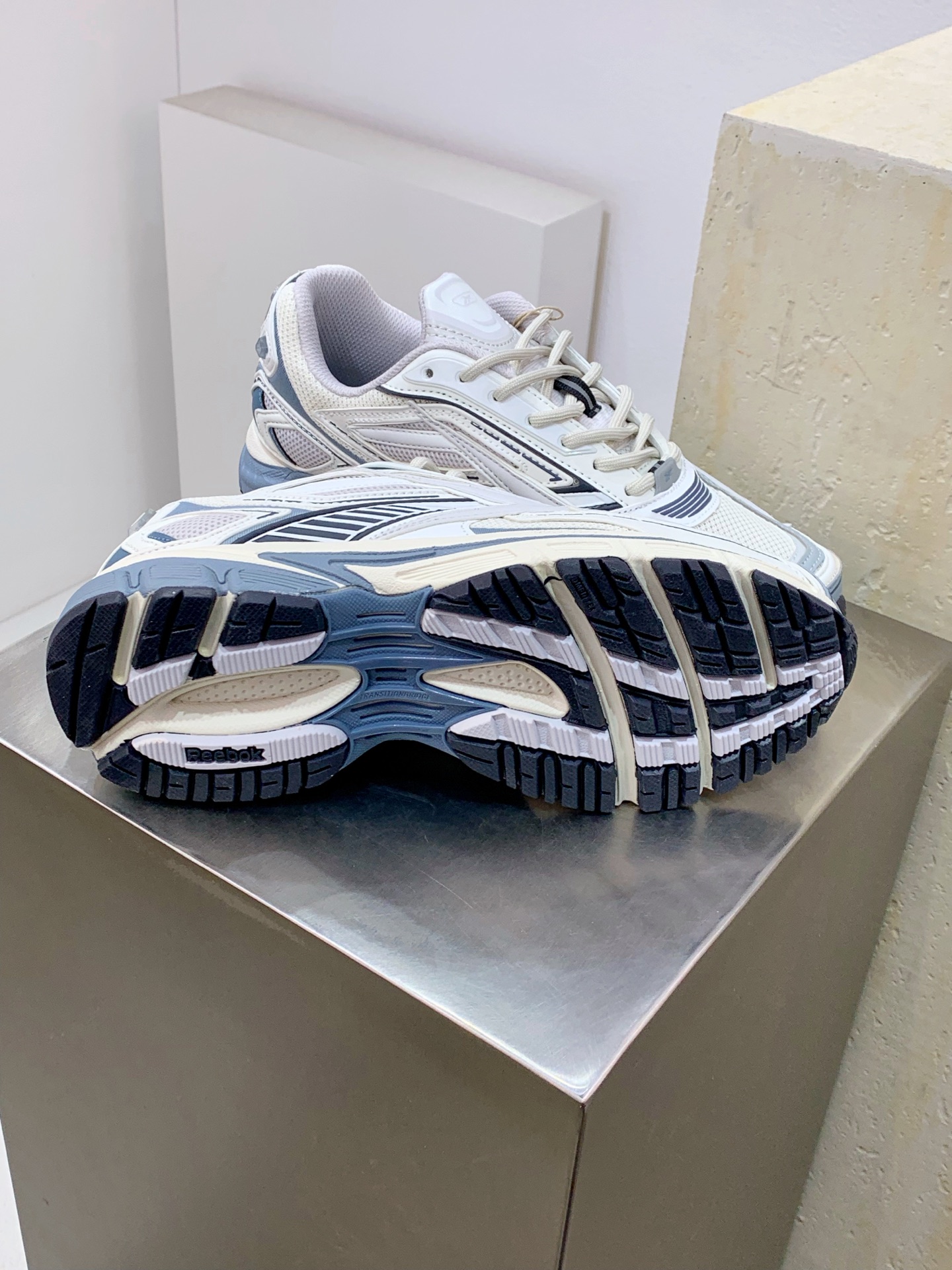 Adidas Basic Shoes Breathable M-l