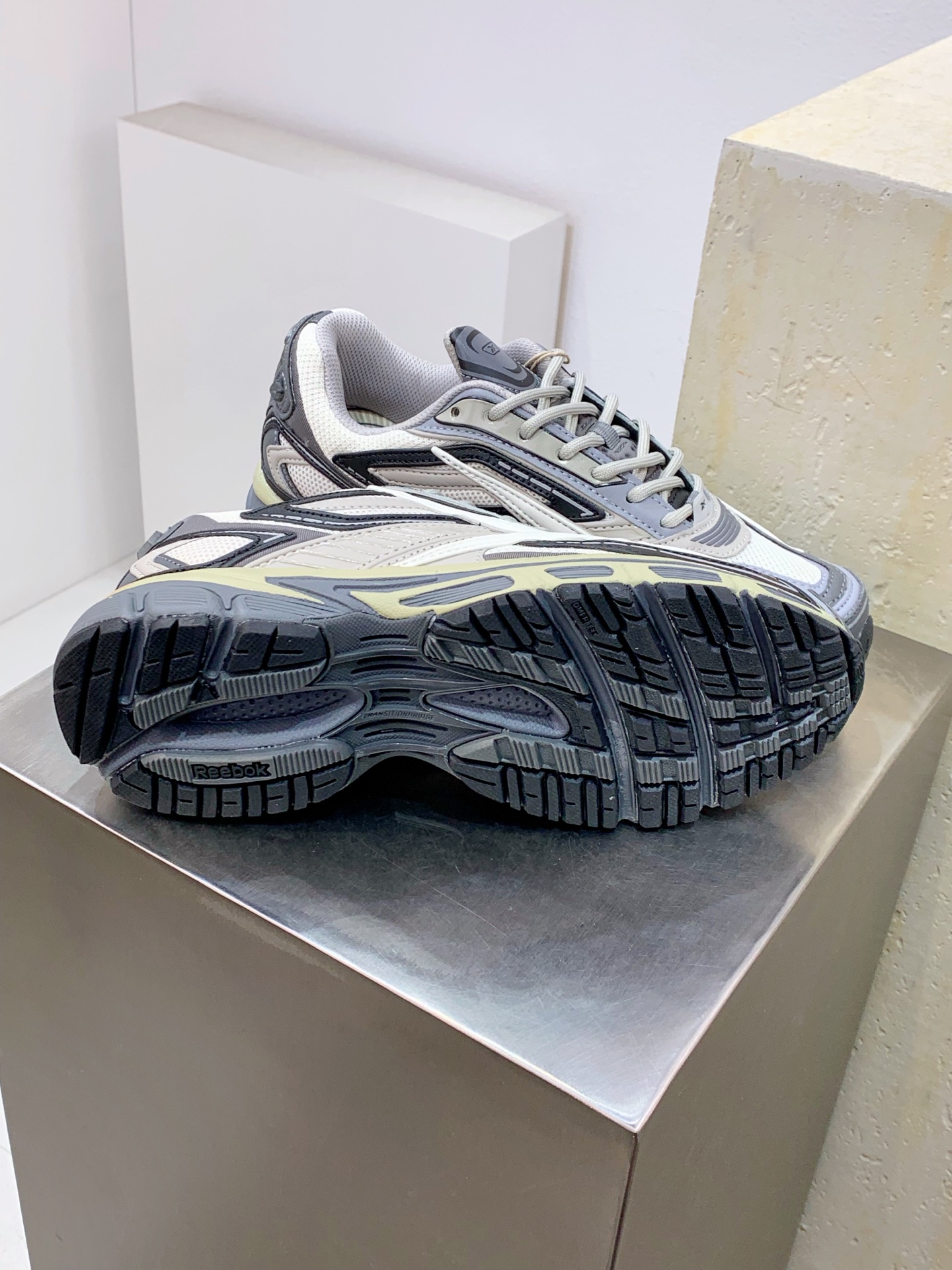 Adidas Basic Shoes Breathable M-l