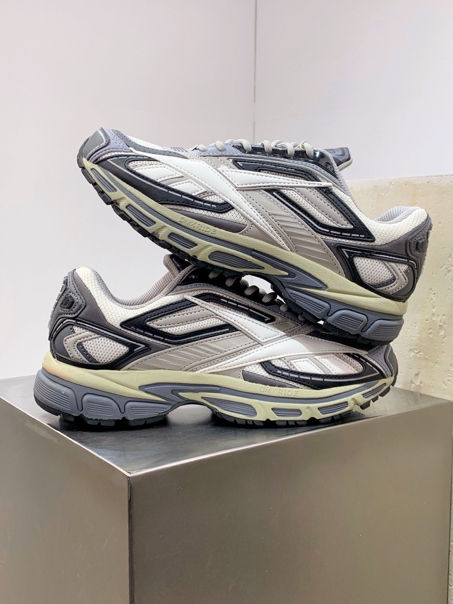 Adidas Basic Shoes Breathable M-l