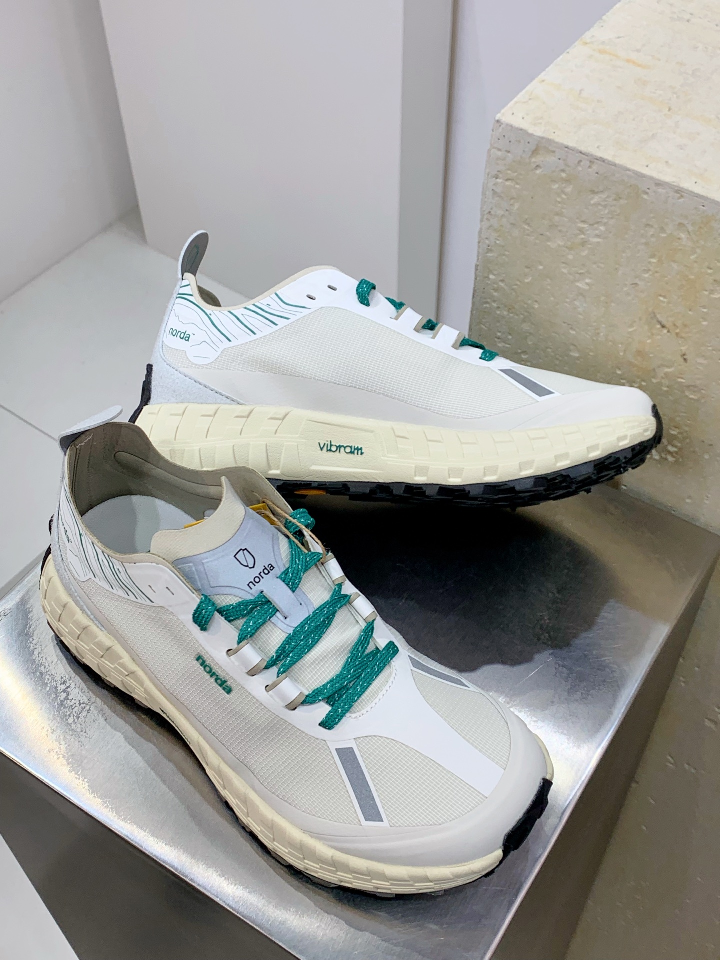 Running Shoes M-s