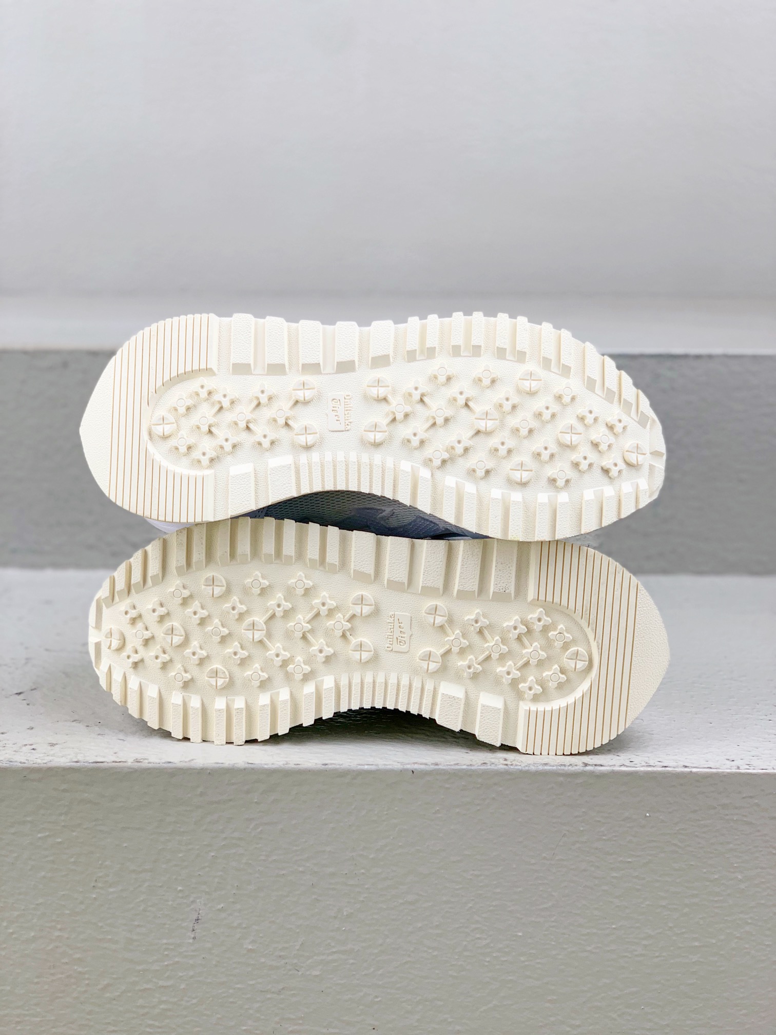 Asics Sneakers Shock Absorbing M-s