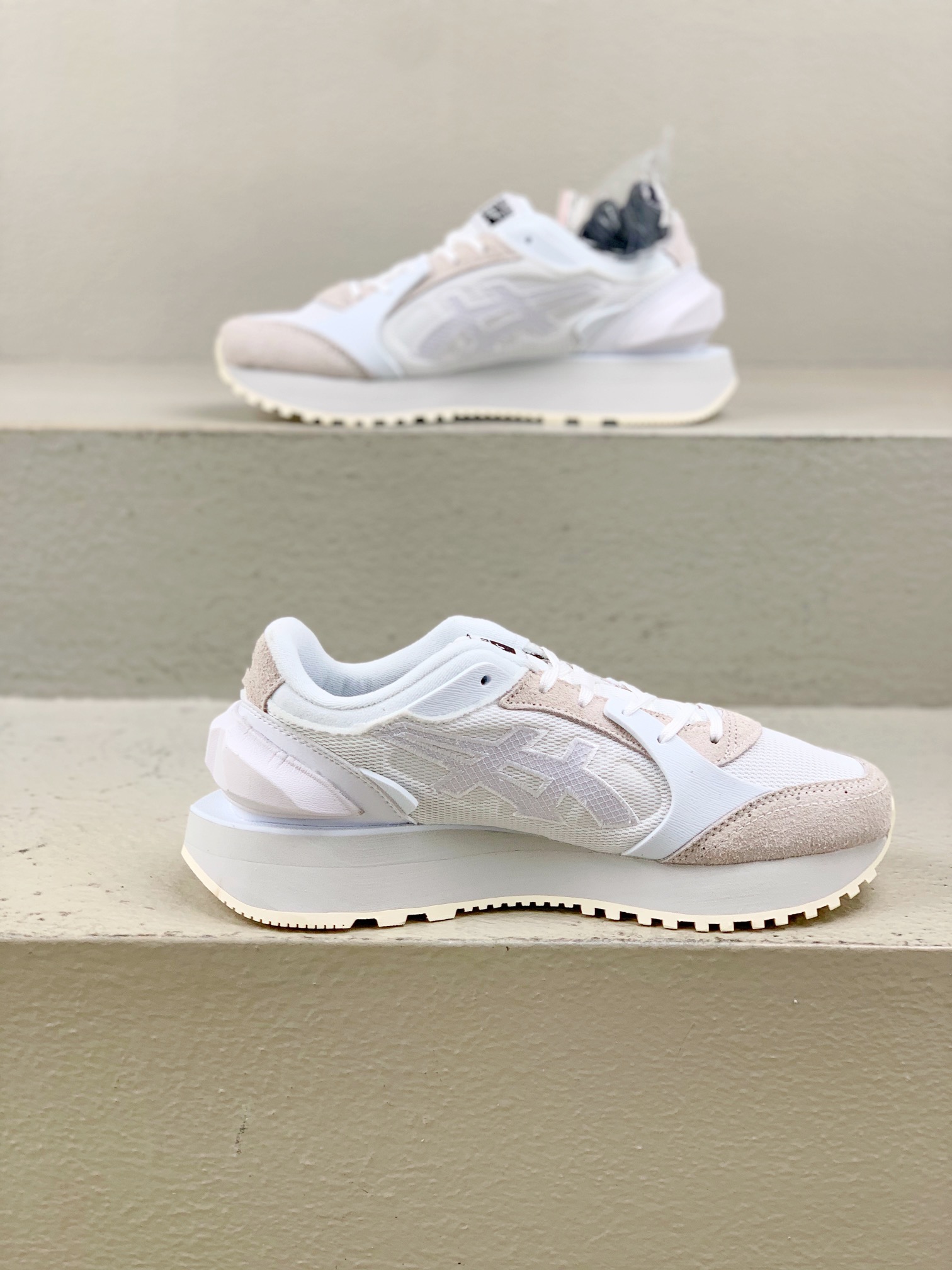 Asics Sneakers Shock Absorbing M-s