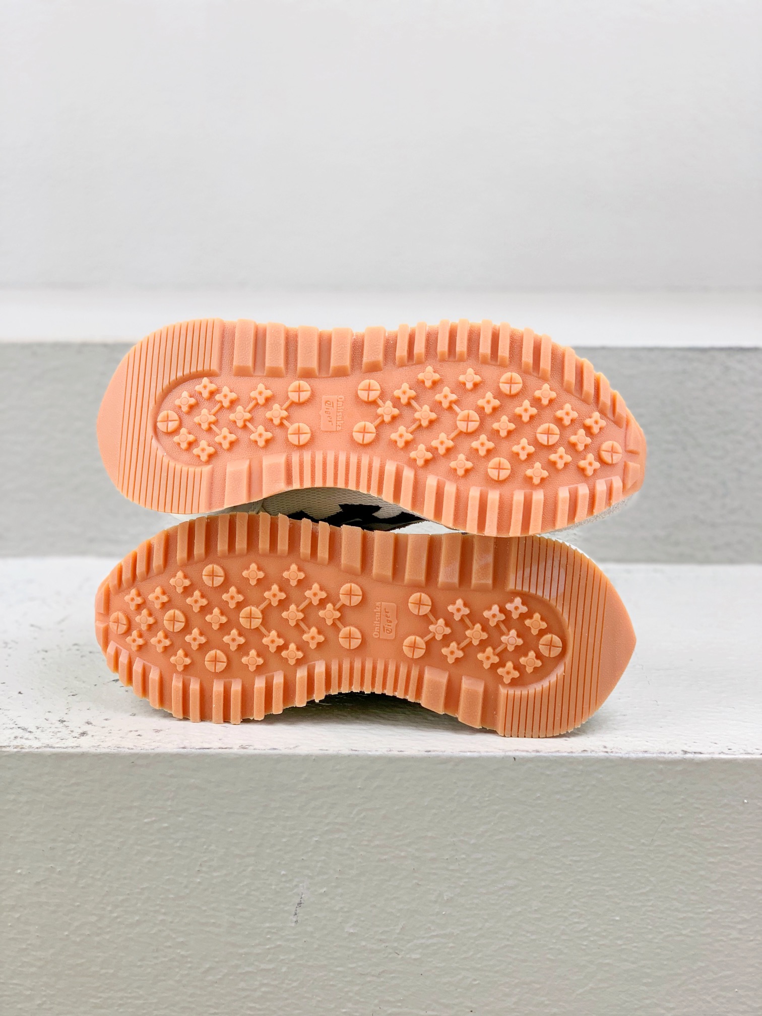 Asics Sneakers Shock Absorbing M-s