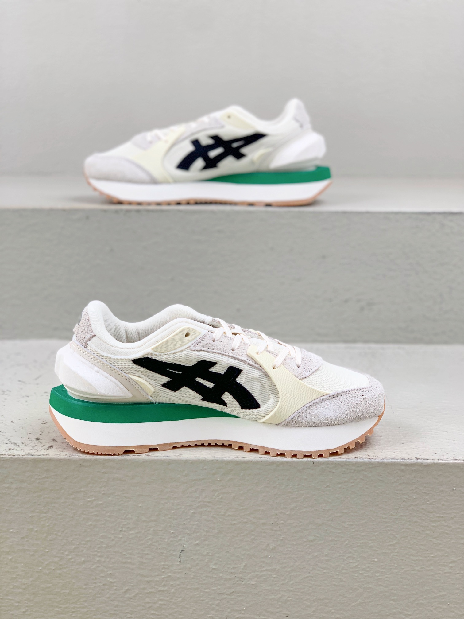 Asics Sneakers Shock Absorbing M-s