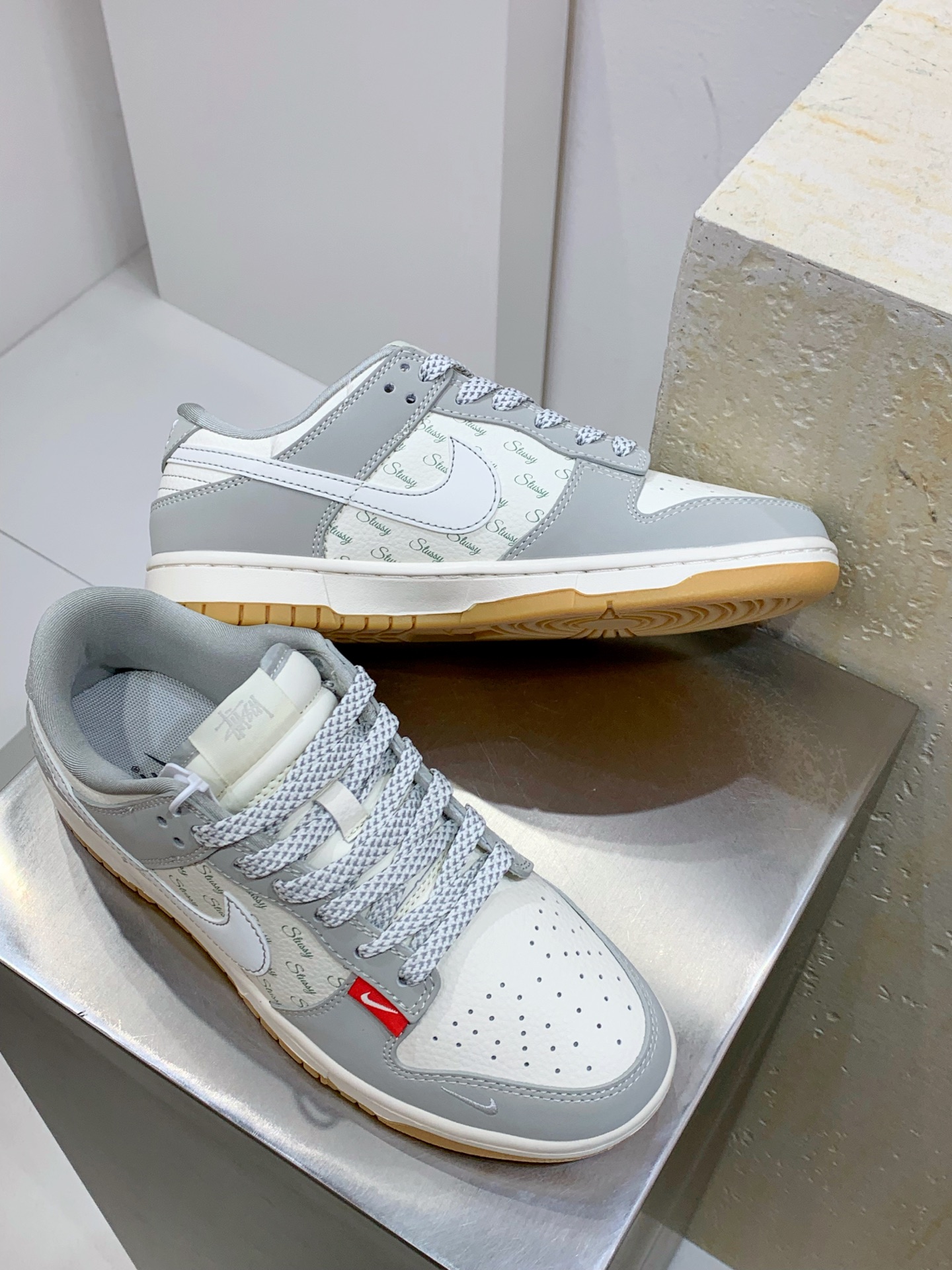 Nike Basic Shoes L-s