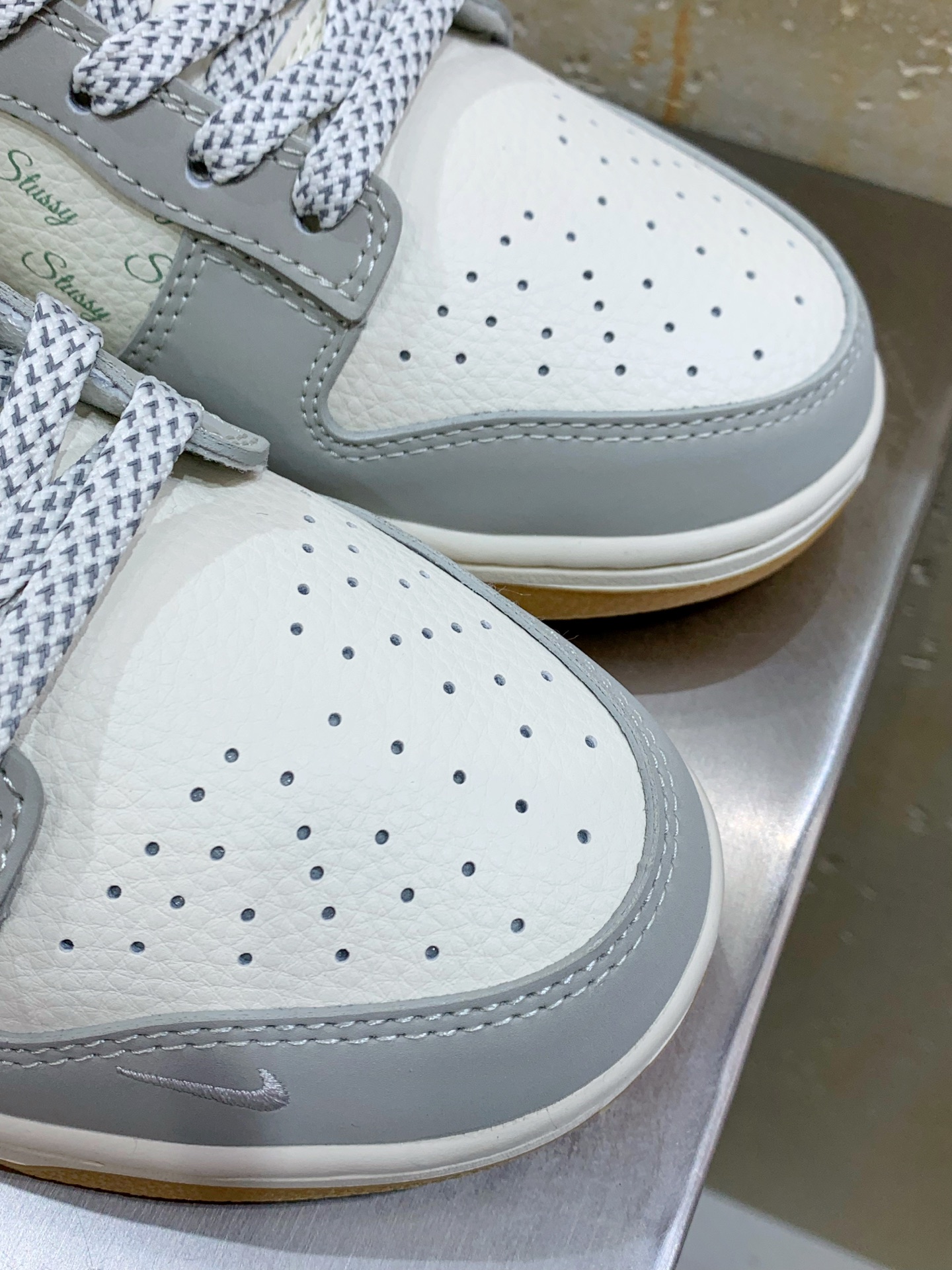 Nike Basic Shoes L-s