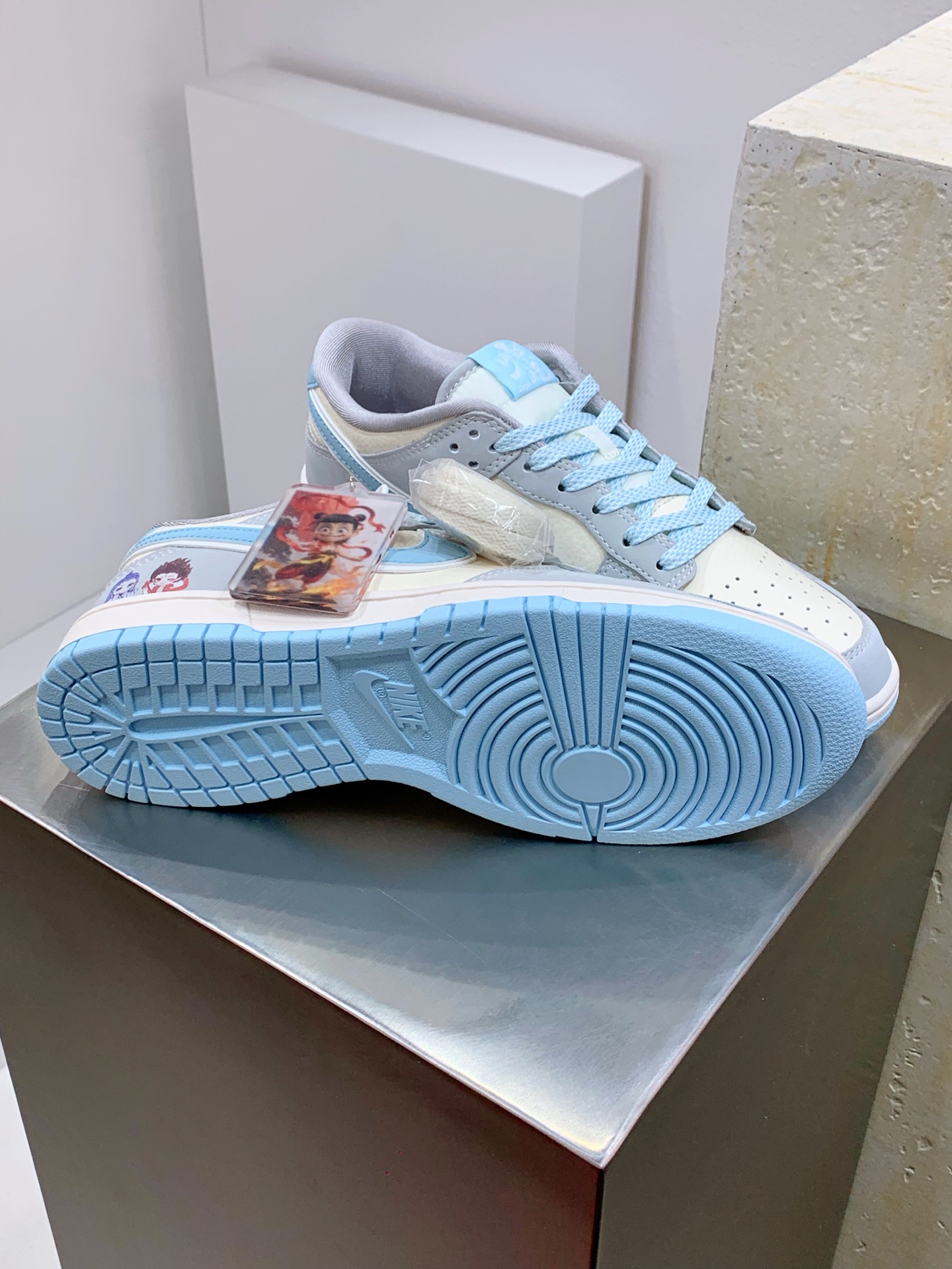 Nike Basic Shoes L-s