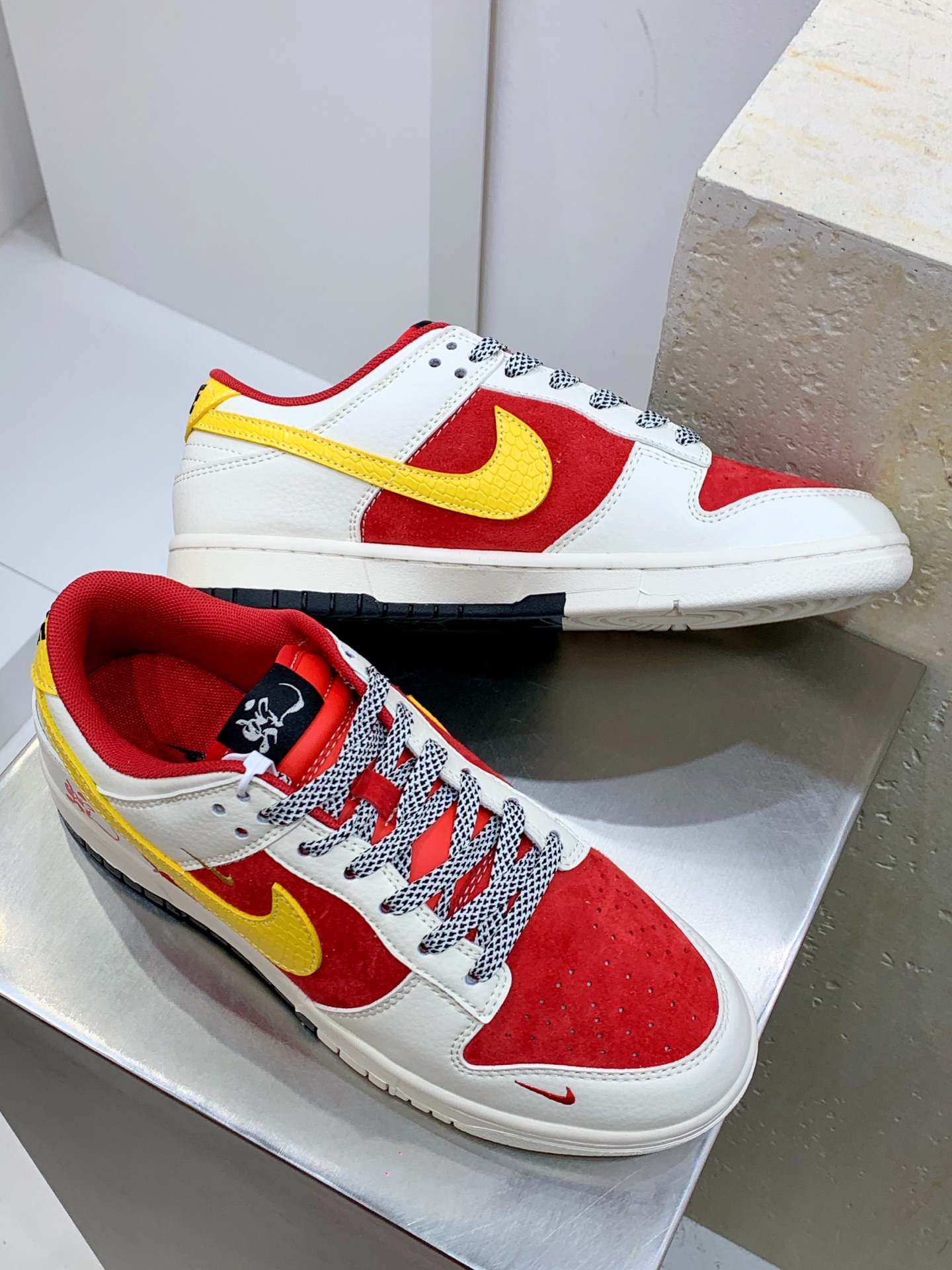 Nike Basic Shoes L-s