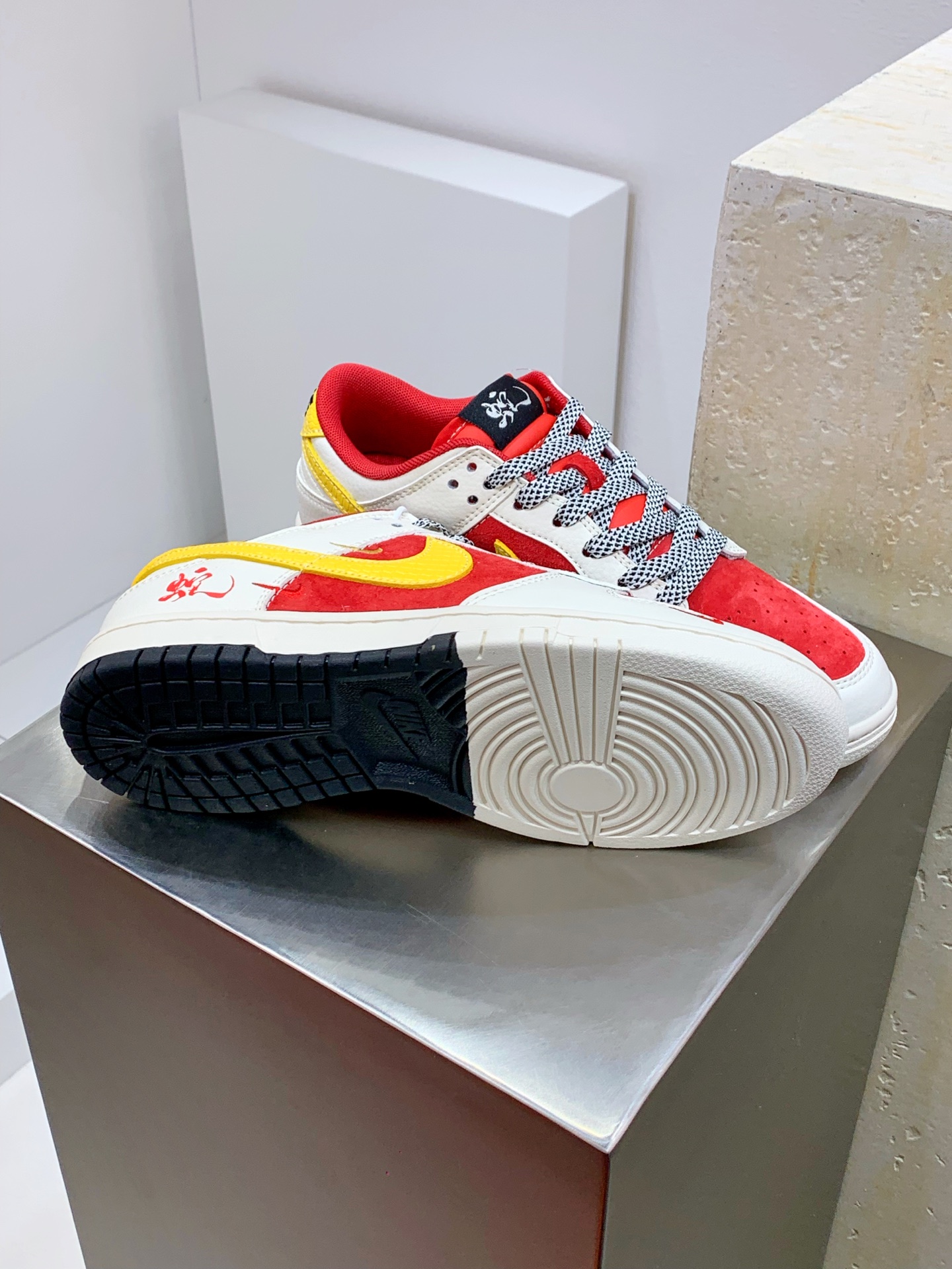 Nike Basic Shoes L-s