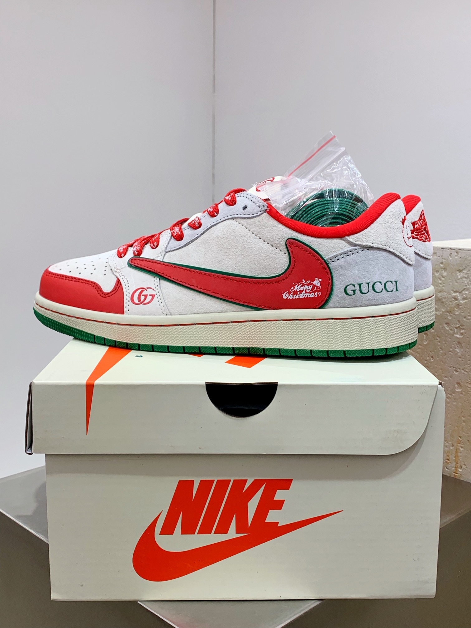Gucci Jordan Nike Basic Shoes S