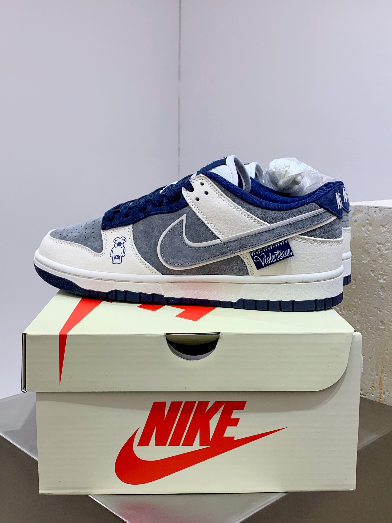 Nike Basic Shoes L-s