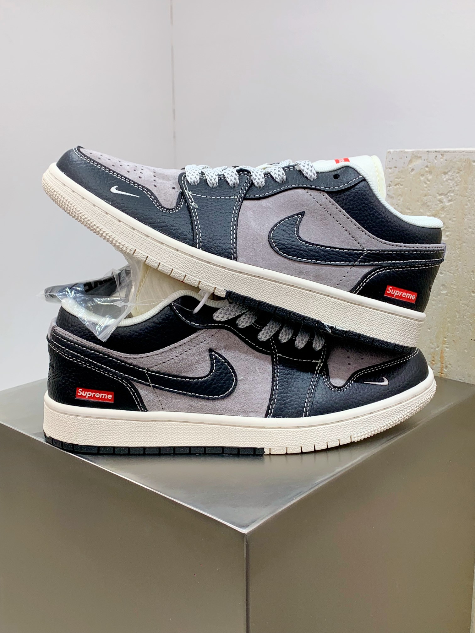 Jordan Nike Supreme Basic Shoes M-s