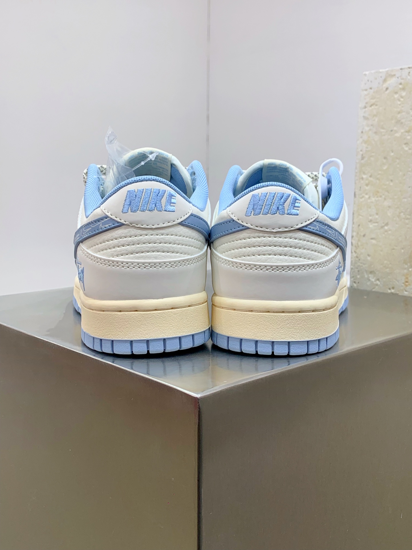 Nike Basic Shoes L-s