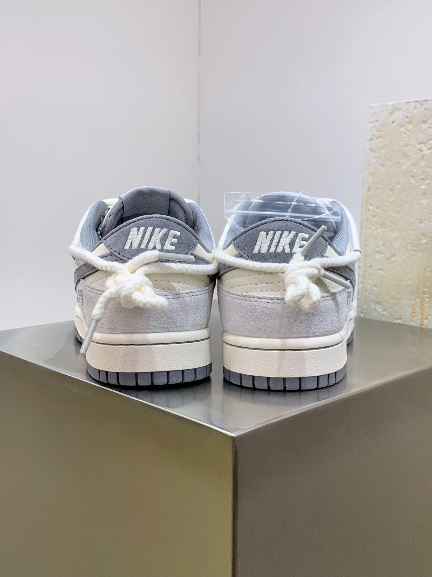 Nike Basic Shoes L-s