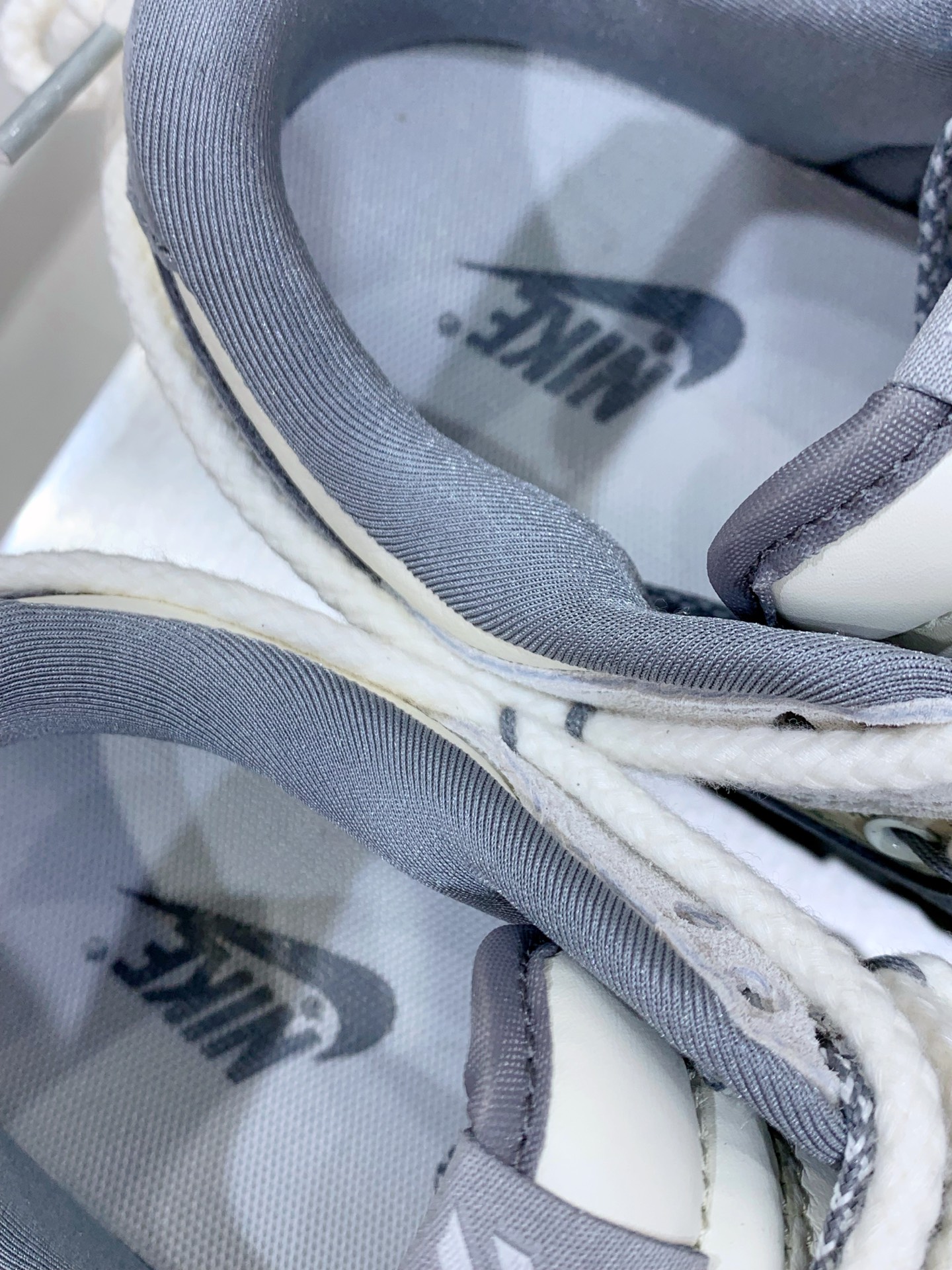 Nike Basic Shoes L-s