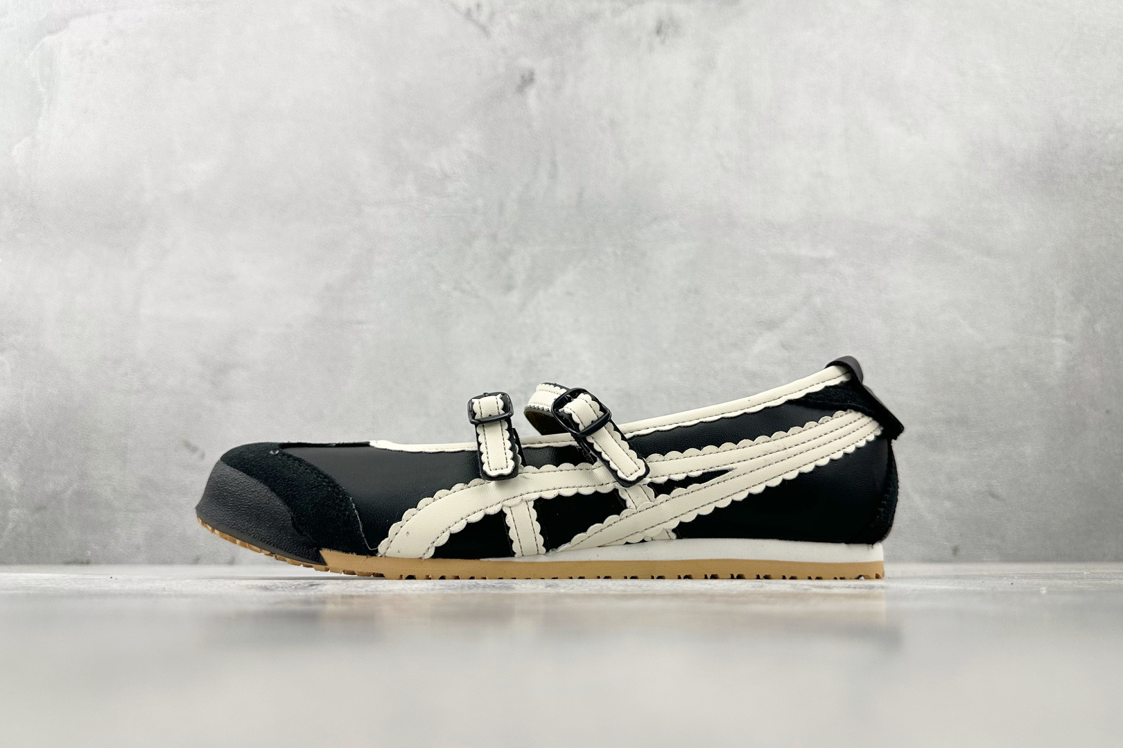 Onitsuka Tiger Basic Shoes M-s