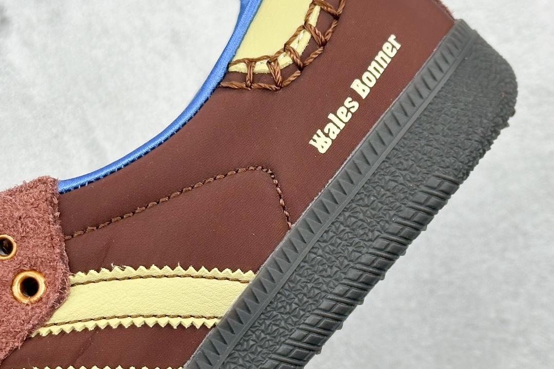 Basic Shoes L-s