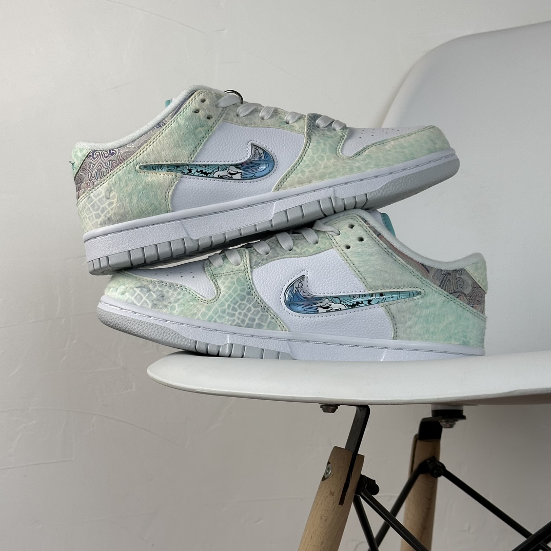 Nike Basic Shoes L-s