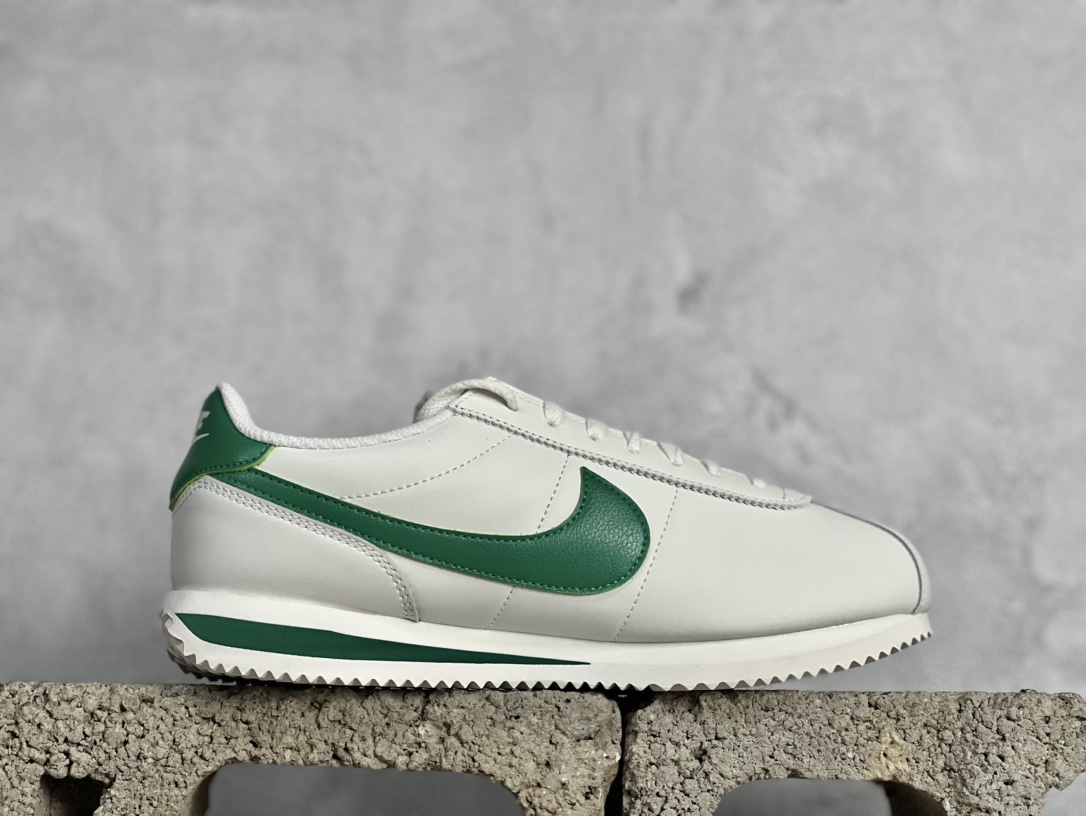 Basic Shoes M-s