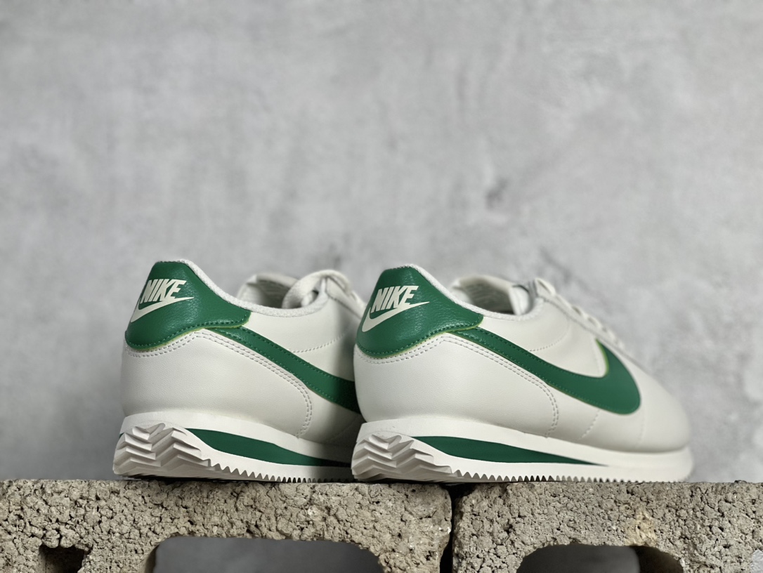 Basic Shoes M-s