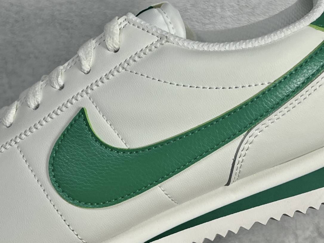 Basic Shoes M-s
