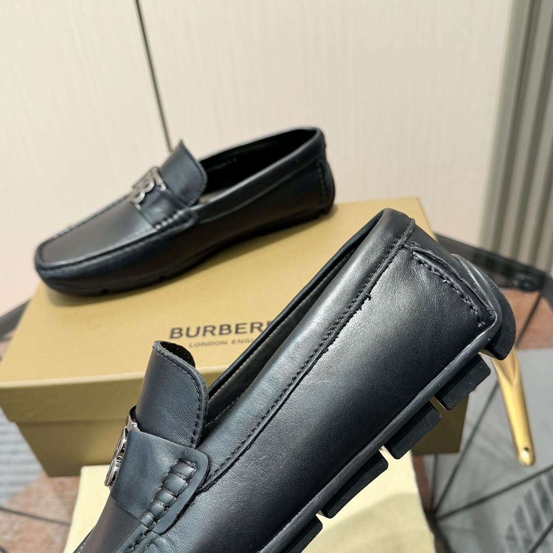 Burberry Loafers Cow Leather S