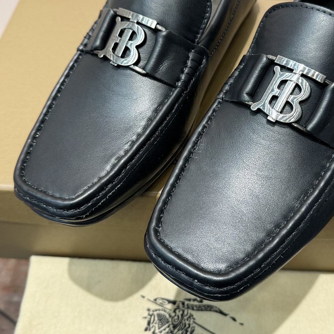 Burberry Loafers Cow Leather S