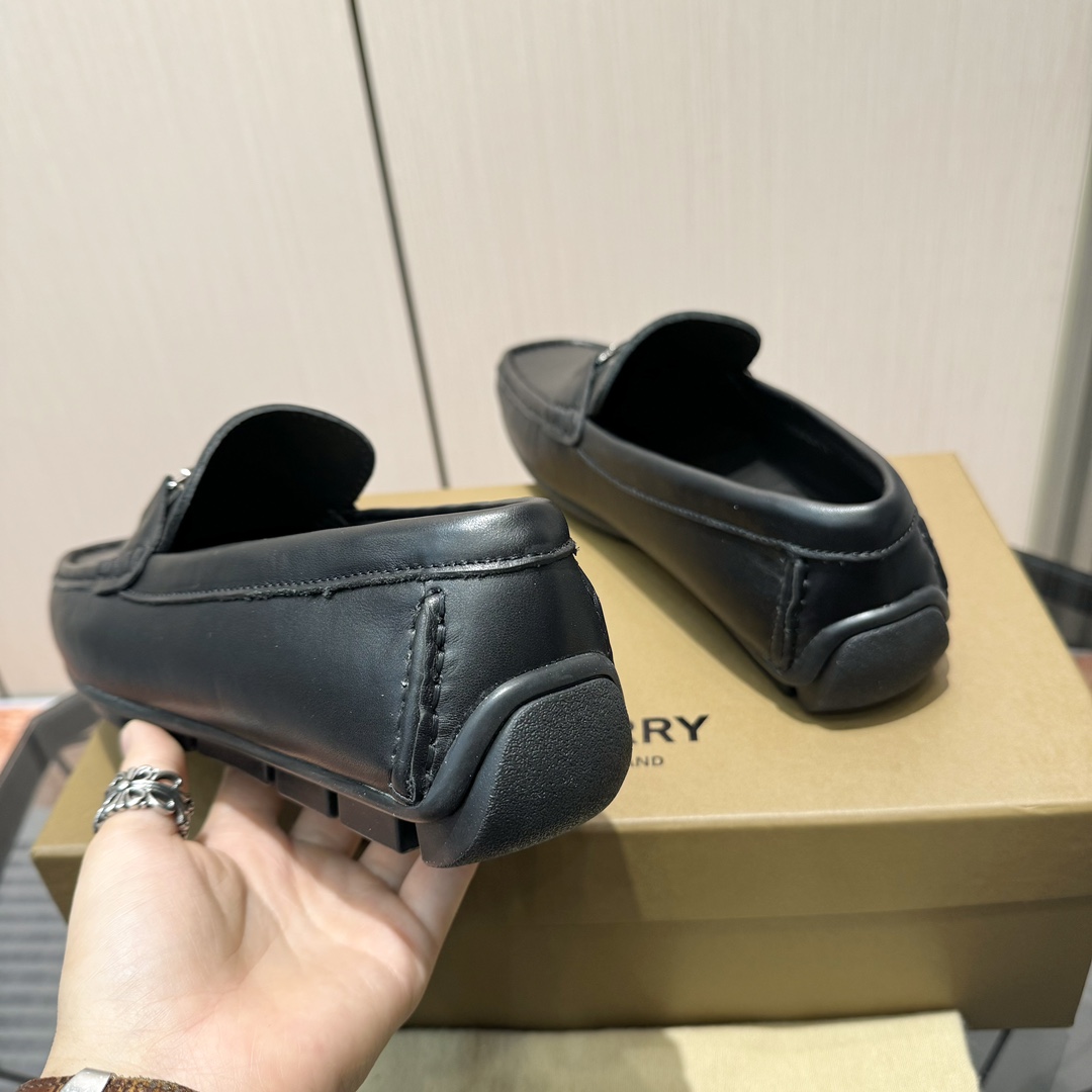 Burberry Loafers Cow Leather S