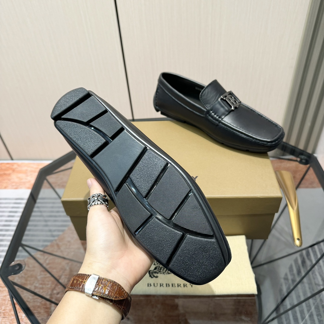 Burberry Loafers Cow Leather S