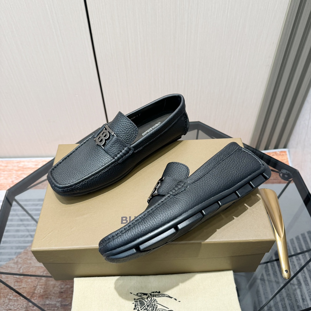 Burberry Loafers Cow Leather S