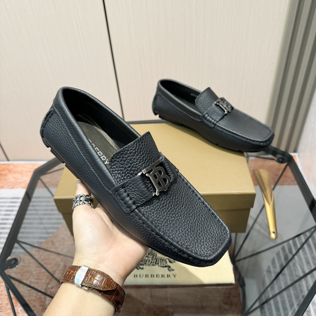 Burberry Loafers Cow Leather S