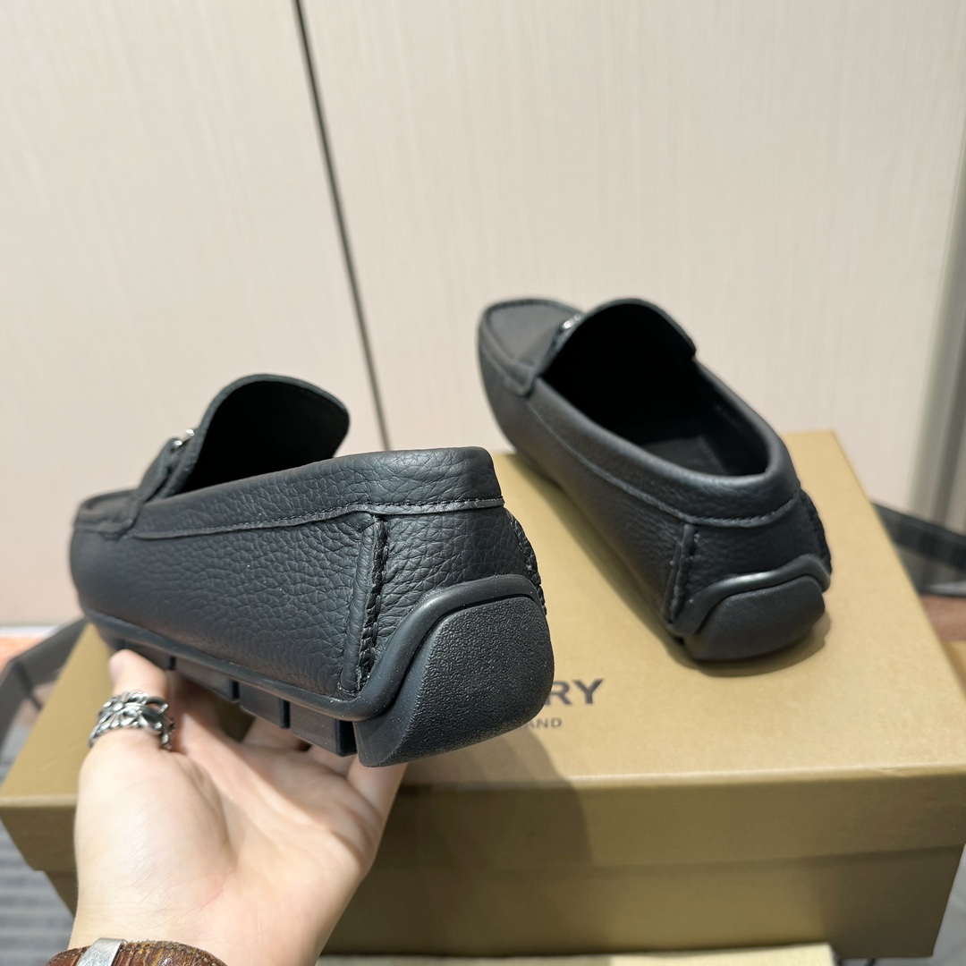 Burberry Loafers Cow Leather S