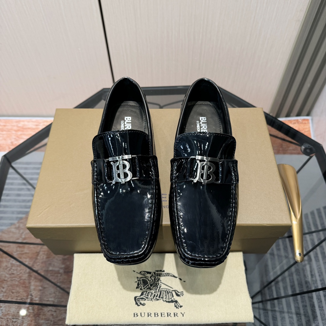Burberry Loafers Cow Leather S