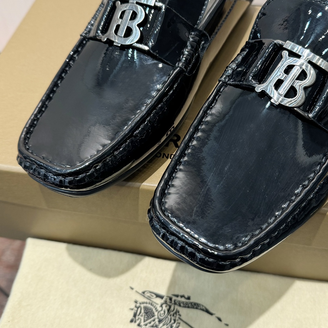 Burberry Loafers Cow Leather S