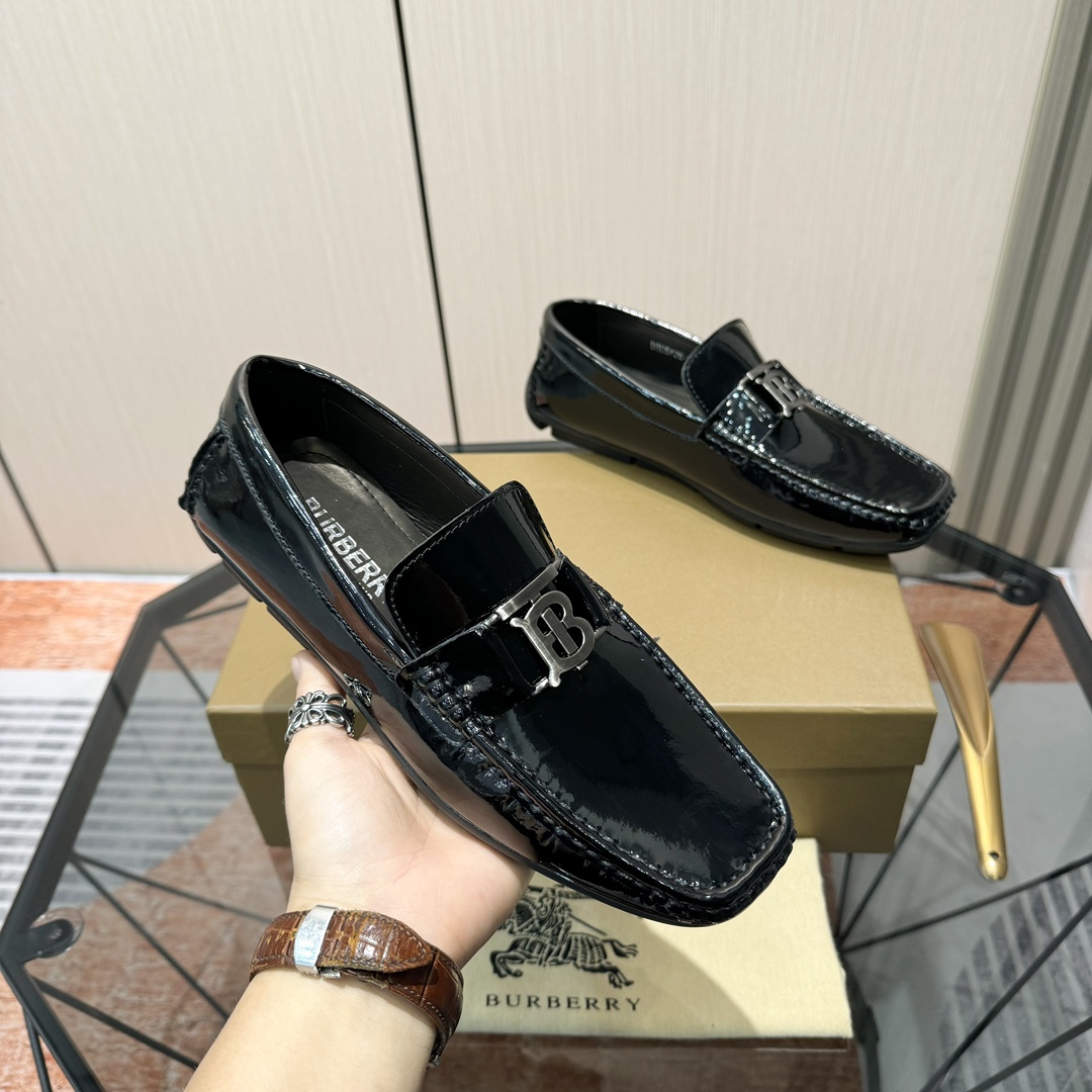 Burberry Loafers Cow Leather S