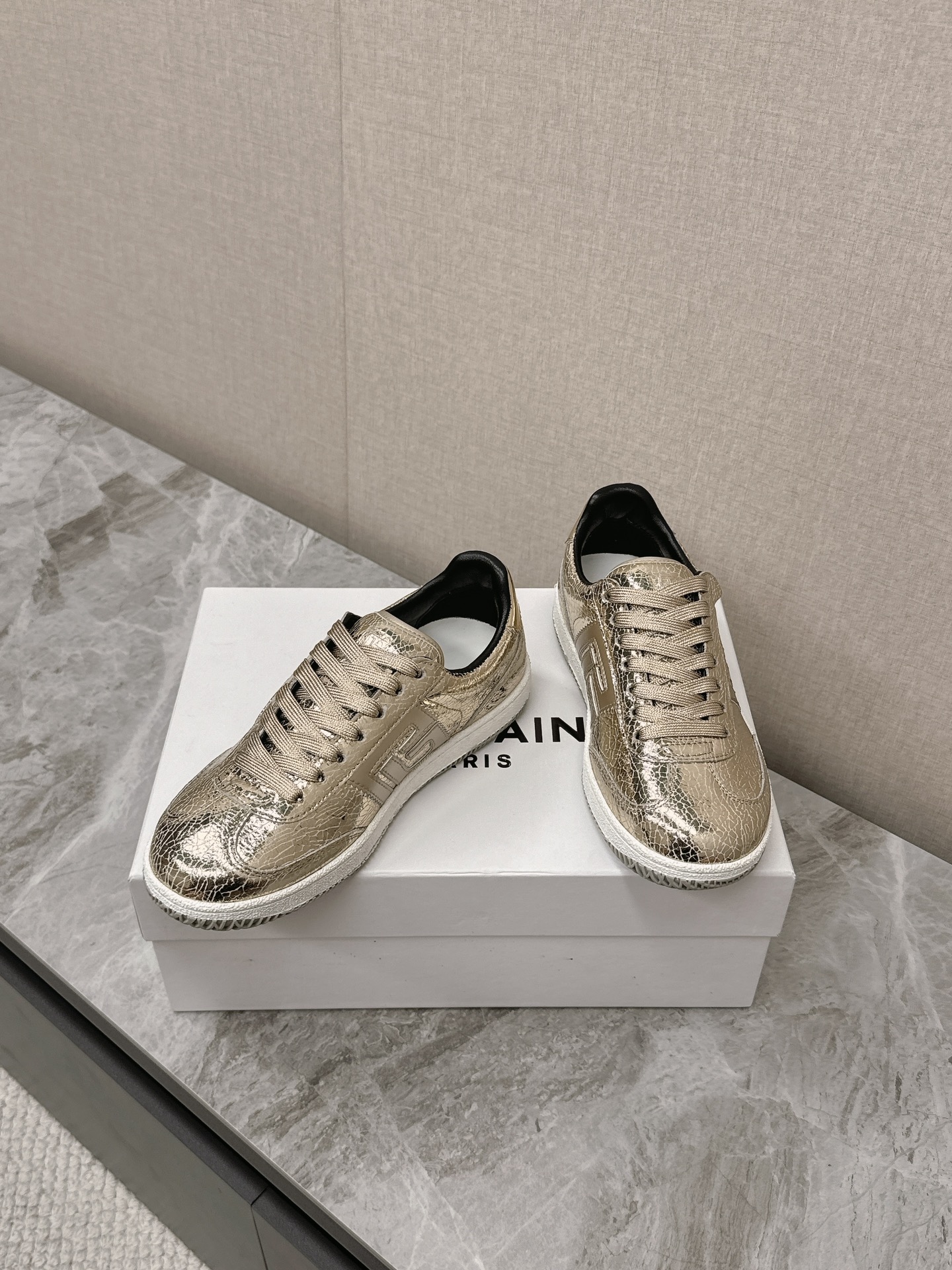 Male Sneakers M-l