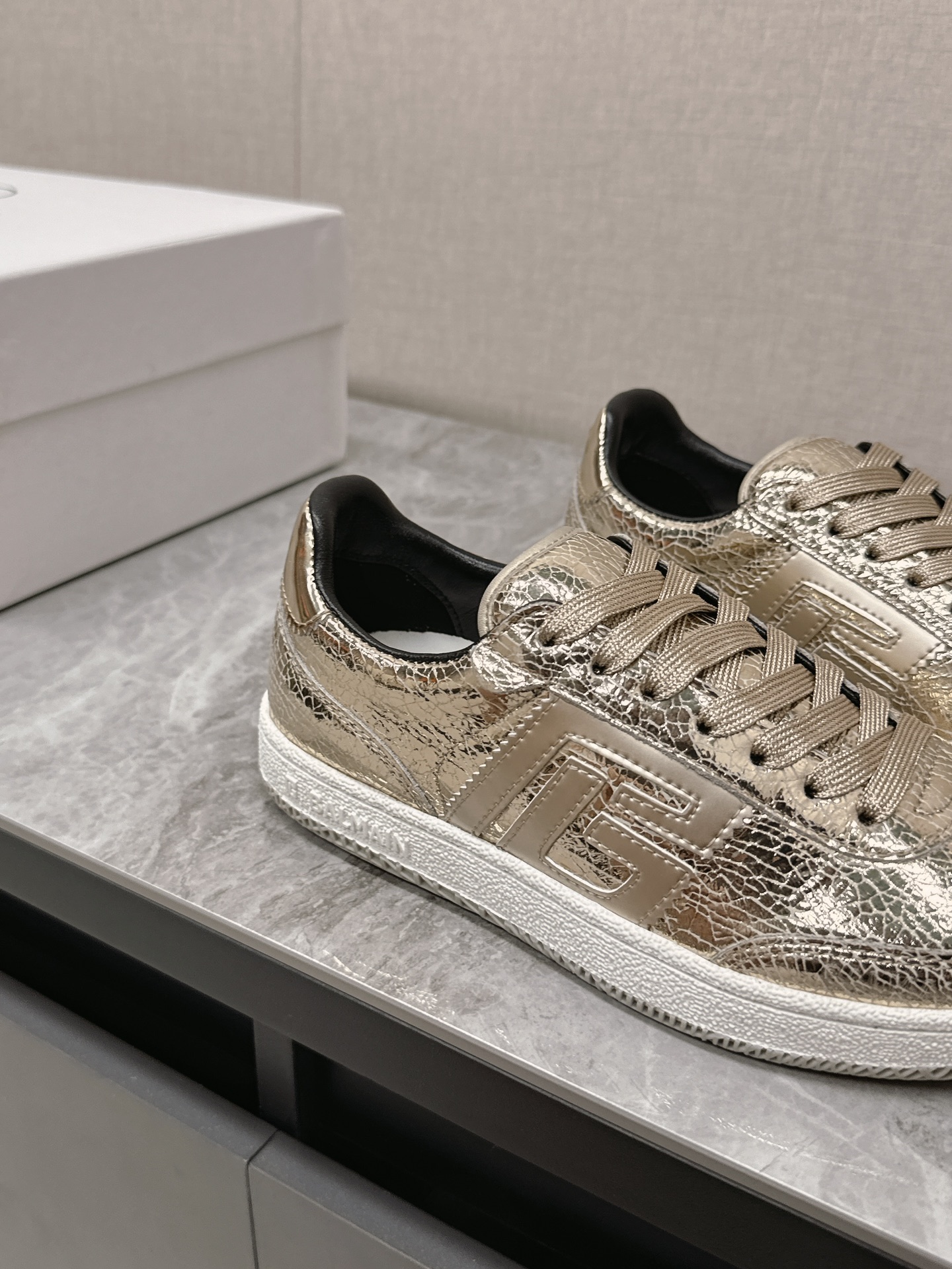 Male Sneakers M-l